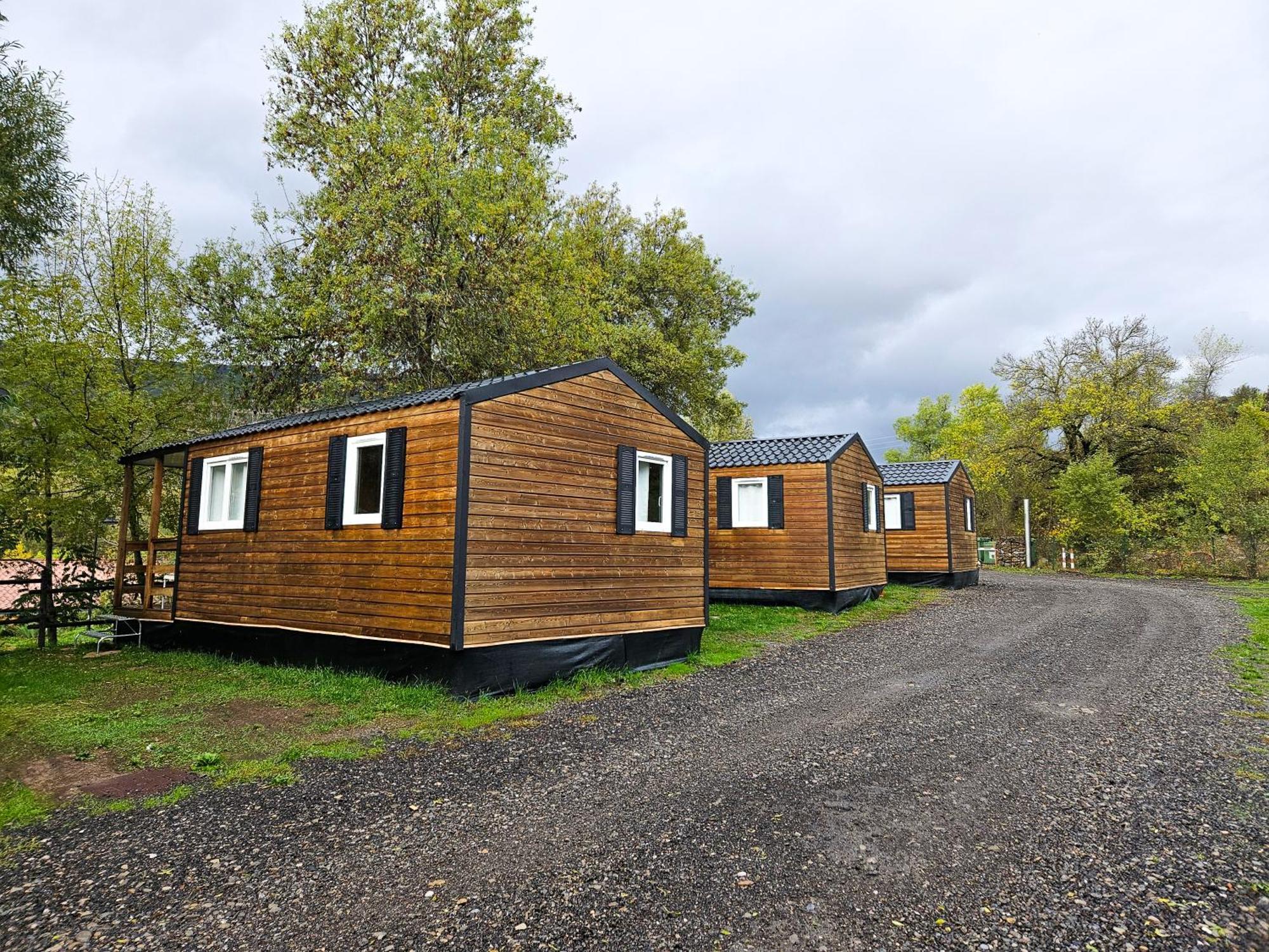 Bungalows Y Cabanas Solopuent Natur Castiello de Jaca Exteriör bild
